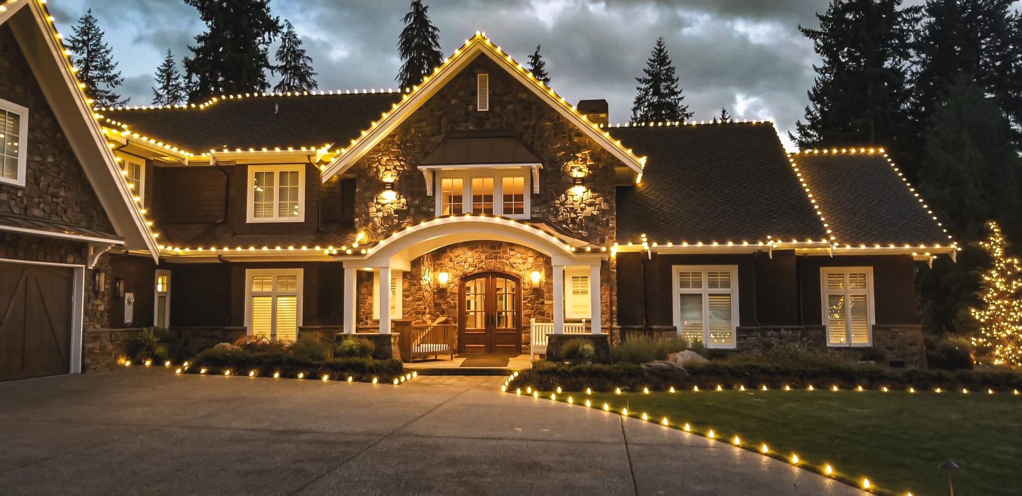 Seattle Christmas Light Professionals Christmas lighting